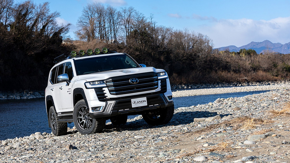 Land Cruiser Series 300